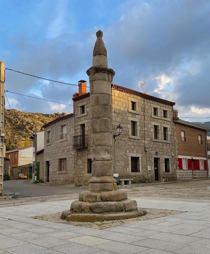 Casa Rural El Robledo Munotello Esterno foto